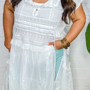 Oli & Hali Maxi Top - NWT - Large - White